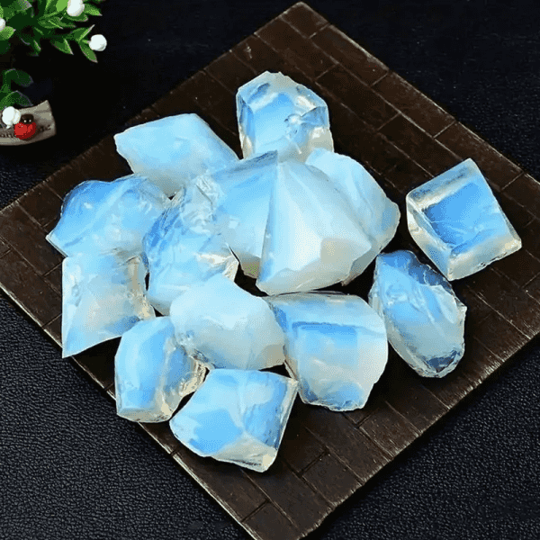 Prize image: オパール原石 (JP) -  (-)